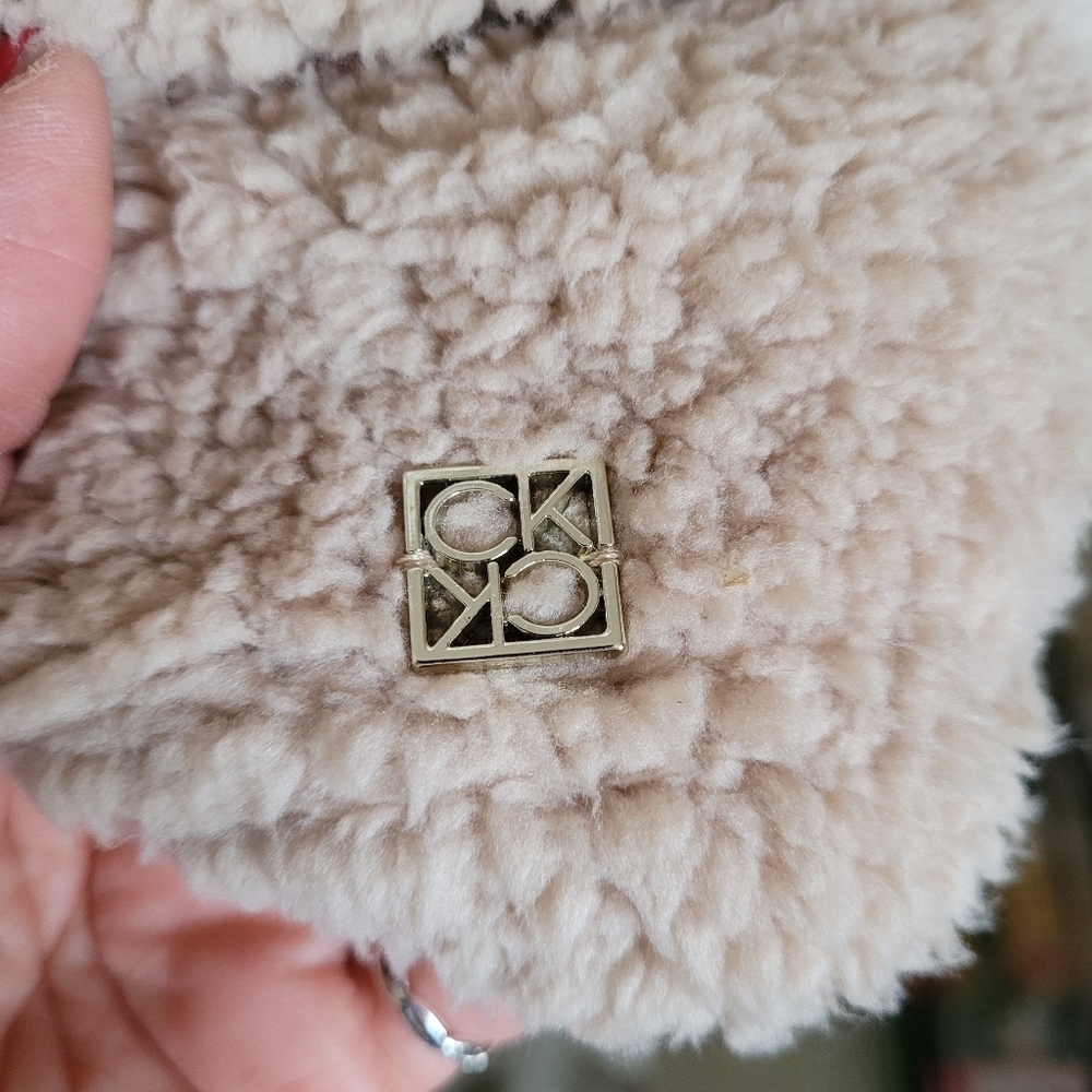 Calvin Klein ivory tan sherpa pullover gold snaps logo cabin core cozy casual L - Picture 10 of 11